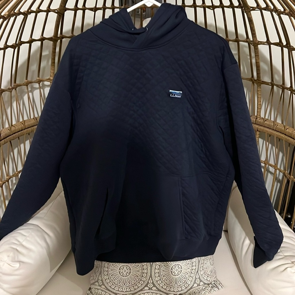 LL Bean Mens pull over hoodie. Blue size XXL Regular